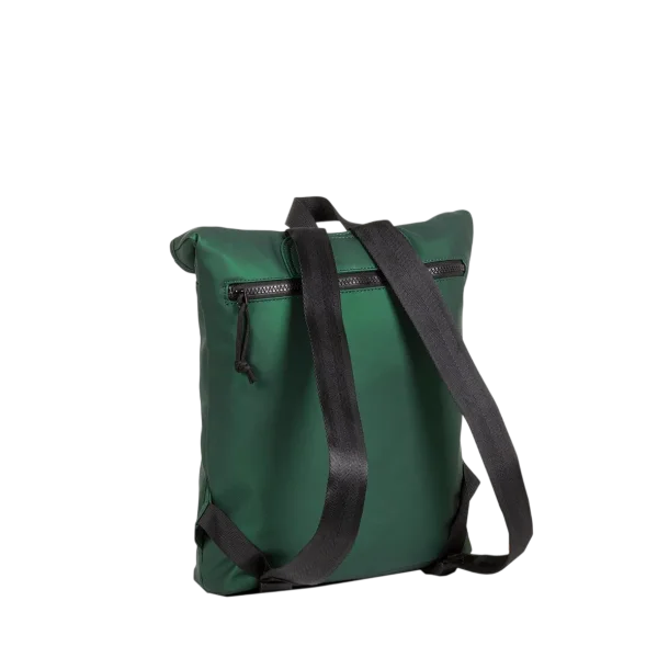 Bagsiden af metallic gr�n mini-rygs�k fra New Rebels