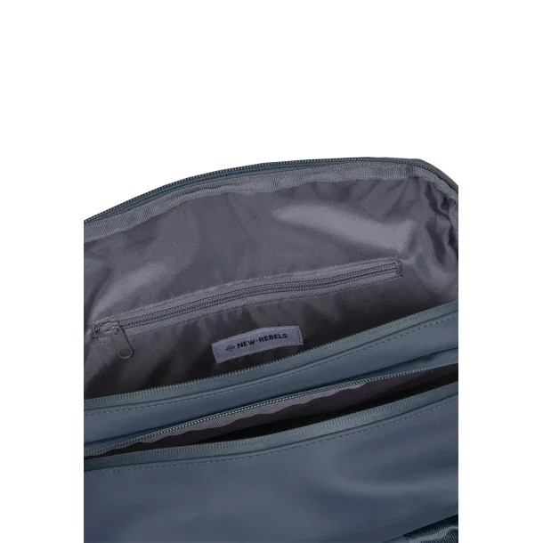 William Milwaukee Navy