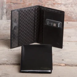 Bon Gout Bologna Passport Sleeve Black
