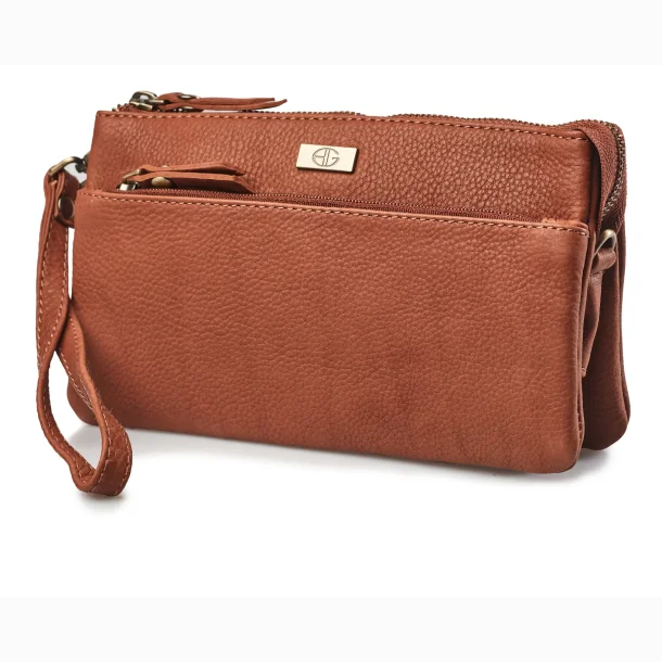 Bon Gout Clutch Cognac