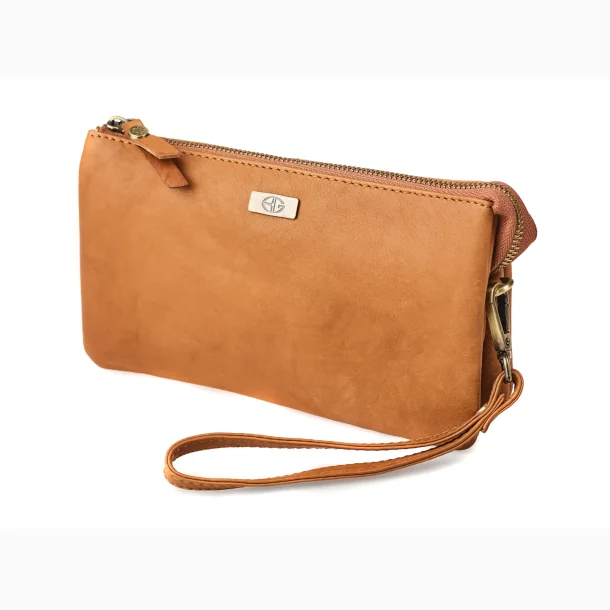 Bon Gout Columbia Clutch