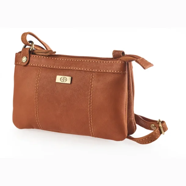 Bon Gout Columbia Clutch