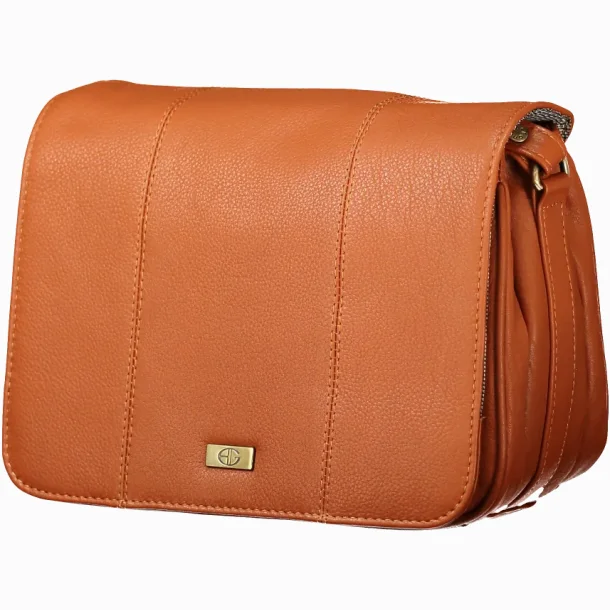 Bon Gout Tuscany Flap Bag